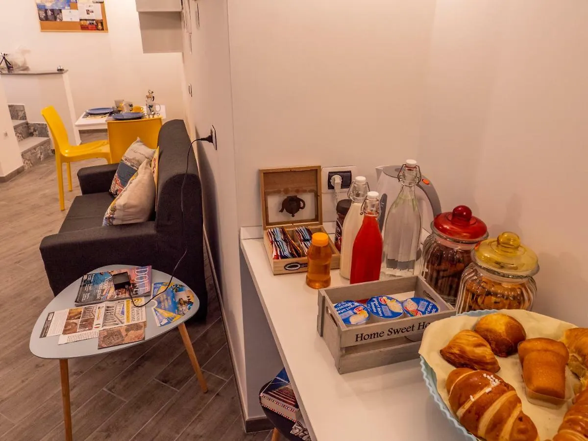 Frühstückspension B&B Cosmoneapolitan