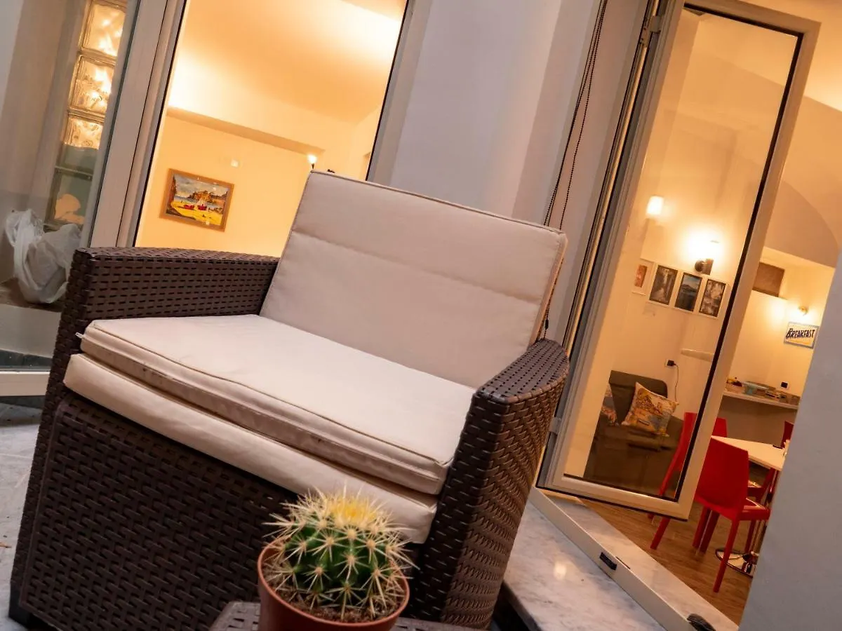 B&B Cosmoneapolitan Italien